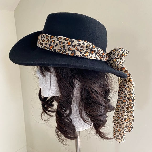 Leisure Felt Red Falcon Cavalier Black Wool Cowgirl Hat - Picture 2 of 7